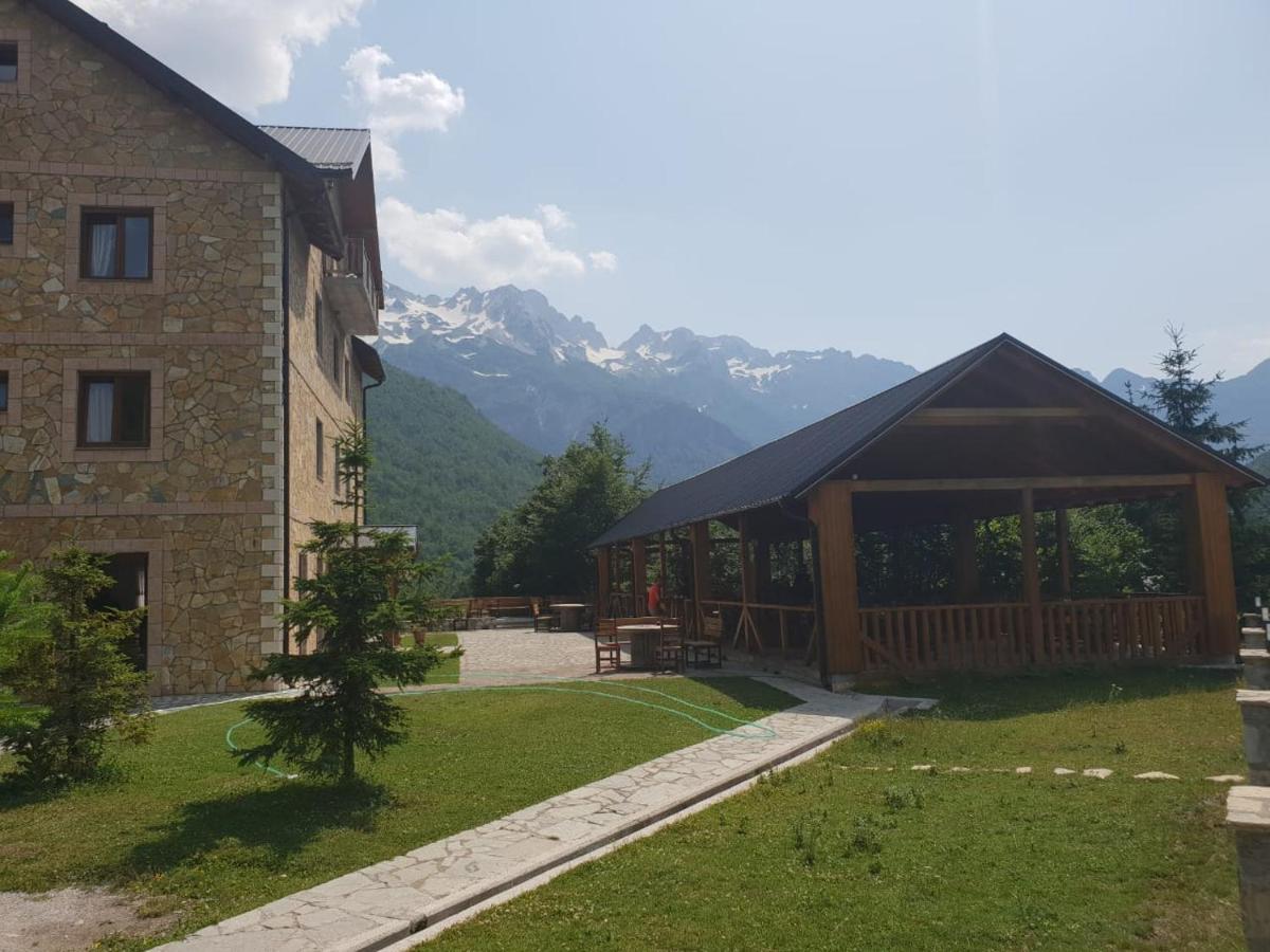 Hotel Margjeka Valbone Exterior foto